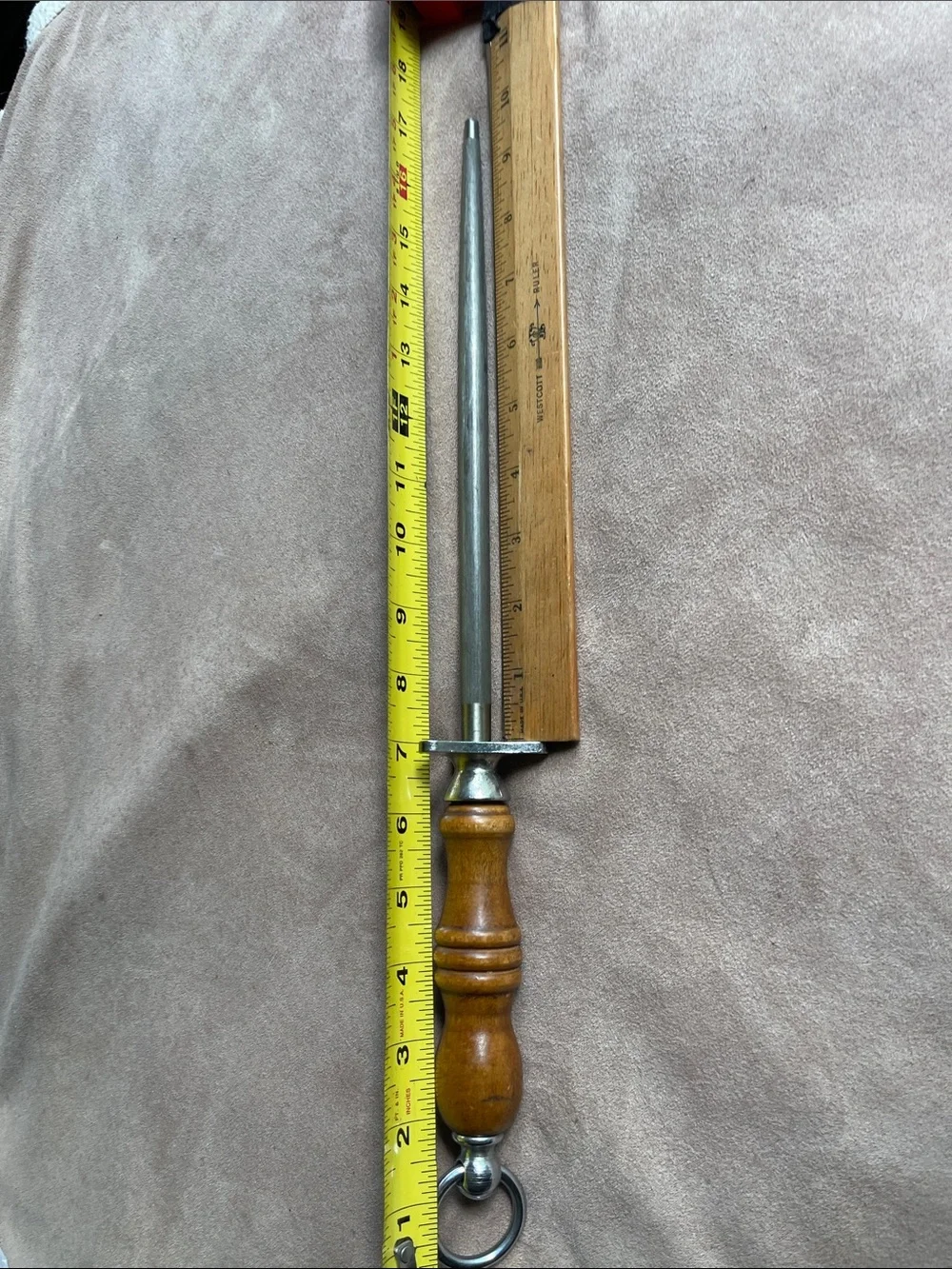 Columbia Cutlery this vintage